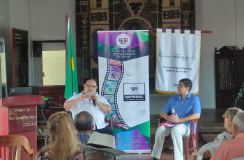 Presentación de la obra Silabario del pandero. Versos de campanas y viento