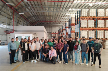Recorrido de estudiantes al Centro Logístico de Ayuda Humanitaria de Panamá Pacifico  