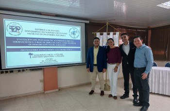Sustentación de tesis de pregrado, estudiantes Aristides Quintero y Adalberto Nieto.