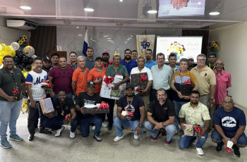 Padres del centro Regional homenajeados en conmemoracion al Día del Padre 