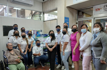 Estudiantes participan de la donación al Instituto Oncológico Nacional 