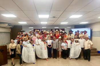Festival Internacional de Folklore en Pareja
