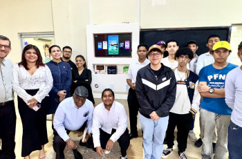 Estudiantes presentaron proyecto Pantalla Informativa de contenidos digitales