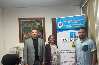 El Mgtr. José Luis Ramos Camargo, realiza pasantía de investigación en la UTP por espacio de dos meses. En la foto con el Dr. Félix Henríquez, director del CINEMI y su tutora, Dra. Sidia Moreno.