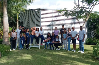 Estudiantes del Centro Regional visitan Proyectos de Casa Wanda. 