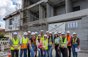 Estudiantes de cuarto año de la Licenciatura en Ingeniería Civil del Centro Regional de Veraguas.