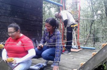 Dra. Nathalia Tejedor, la Ing. Ana Franco, el Lic. Felipe Rivera.