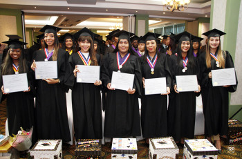 Graduación del Centro Regional de Colón