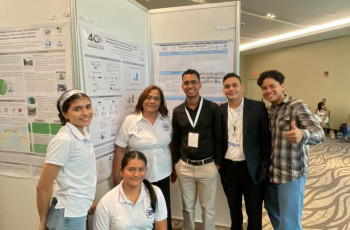 Noticia presentaciones de estudiantes de la Facultad de Ingeniería Civil del Grupo de Investigación en Gestión Integral de Residuos.