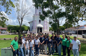 La agrupación estudiantil DOBRO STG UTP del Centro Regional de Veraguas llevó a cabo un conversatorio estudiantil titulado "La importancia de preservar el ambiente" en el Parque Municipal de Atalaya, el 28 de junio.