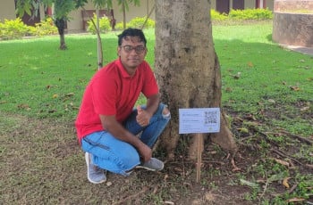 César Joseph, estudiante de la Licenciatura en Logística y Transporte Multimodal, realizó un proyecto para identificar la flora dentro de las instalaciones del Centro Regional de Veraguas, el 15 de julio.