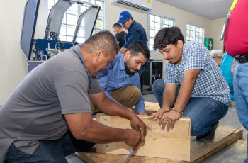 Inició la instalación del equipo especializado de los Laboratorios de Geotecnia y Asfalto en el Centro Regional de Veraguas, el 16 de julio.