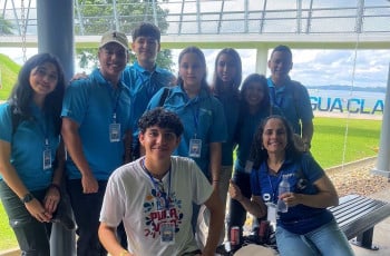 Jan Barrera, estudiante de la Licenciatura en Ingeniería de Sistemas y Computación del Centro Regional de Veraguas, destacó como asesor y expositor del primer Campamento Interact "Impacto y Oportunidades para los Líderes del Mañana", del 17 al 20 de septiembre.