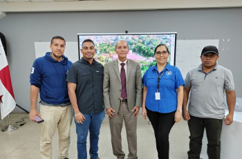 Colaboradores del Laboratorio de Suelos y Materiales (LASYMA) del Centro Regional de Veraguas mantuvieron una importante reunión con la Coordinación de Calidad del CEI, el miércoles 24 de julio.