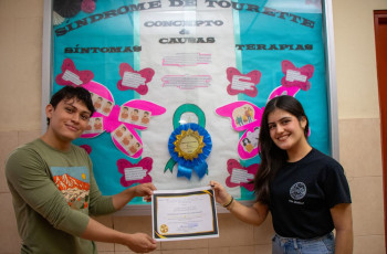 El Centro Regional de Veraguas obtuvo el primer lugar en el concurso de murales en conmemoración del Día Mundial de Concienciación sobre el Síndrome de Tourette, premiación realizada el viernes 27 de junio.