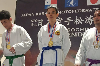 Randolph Correa, estudiante de la Licenciatura en Logística y Transporte Multimodal del Centro Regional de Veraguas, tuvo una sobresaliente participación en el Tercer Campeonato Nacional de Karate JKS Panamá, celebrado el domingo 27 de julio.