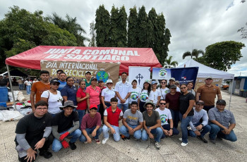 La Subdirección de Vida Universitaria del Centro Regional de Veraguas se sumó a las actividades conmemorativas del Día Mundial del Reciclaje el sábado 17 de mayo.