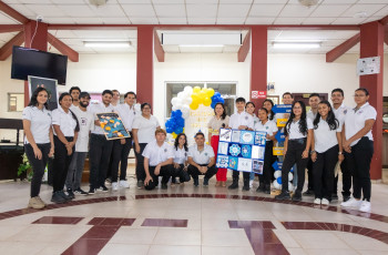 Estudiantes de IV año de la Licenciatura en Ingeniería Industrial presentaron el stand titulado "¡Calidad que nos une!", el pasado martes 24 de junio.