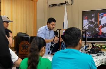 Estudiantes de la Licenciatura en Ingeniería de Sistemas y Computación del Centro Regional de Veraguas participaron de un taller de diseño e impresión 3D, el jueves 26 de junio.