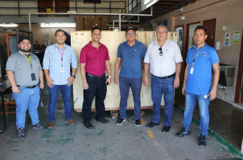 Como parte del Proyecto de Mejoramiento de los Laboratorios de Facultades y Centros Regionales, el Centro Regional de Veraguas recibió un torno mecánico convencional y una fresadora vertical de toreta para la Extensión de la Facultad de Ingeniería Mecánica, el 6 de febrero.