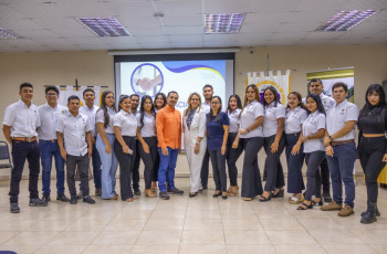Estudiantes de IV Año de la Licenciatura en Logística del Centro Regional de Veraguas organizaron la conferencia "Conectado Mercados: Experiencias de Líderes en Compras Internacionales", el 22 de mayo. Créditos: Melvin Mendoza.