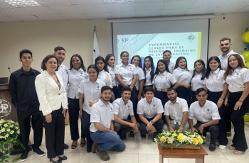 La Facultad de Ingeniería Industrial (FII) del Centro Regional de Veraguas organizó el Conversatorio "Experiencias Claves para el Desarrollo de Trabajos de Investigación".