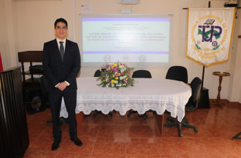 Gerardo Moreno, de la Licenciatura en Ingeniería de Sistemas y Computación, sustentó su trabajo de graduación.