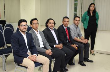  Graduando del Cuarto Diplomado, participan de la conferencia, "Panamá y su posición en el Trilemma Energético."