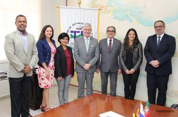 Rector de la UTP recibe visita del Embajador de Portugal en Panamá.