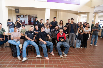 Estudiantes de la EAL.