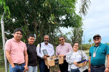 Investigadores en la instalación.