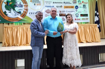 La UTP Veraguas estuvo representada por el Ing. Adriano Martínez, Director del Centro Regional, quien apoya el compromiso de la institución con el desarrollo sostenible y la vinculación con el sector productivo regional.