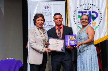 La actividad fue organizada por la Dirección General de Recursos Humanos (DGRH) de esta institución en el Teatro Auditorio. La actividad fue organizada por la Dirección General de Recursos Humanos (DGRH) de esta institución en el Teatro Auditorio.