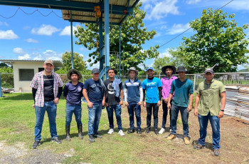 La Subdirección de Vida Universitaria del Centro Regional de Veraguas, a través de la Coordinación de Servicio Social Universitario, realizó una jornada de ornato y aseo los días 18 y 25 de mayo.