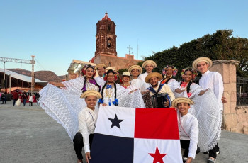 Delegación de Conjunto Sentimientos UTP del Centro Regional de Panamá Oeste. 
