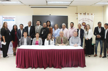 Foto grupal de la actividad.