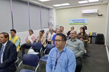 Autoridades participan de conversatorio de sostenibilidad 