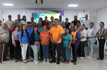 Participantes de la segunda fase del seminario de sostenibilidad y planificación 
