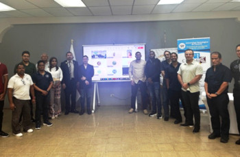 Investigadores del CINEMI y del CEI, de la facultad de Eléctrica, Civil y Mecánica; al igual que docentes y estudiantes del Centro Regional de la UTP en Azuero, conectados a Microsoft Teams, participaron en el seminario Materiales para la Energía.