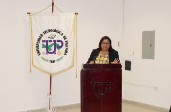 Ciclo de conferencias sobre el fortalecimiento de la topografía legal en Panamá