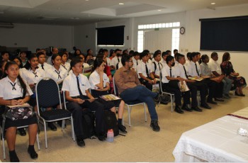 Conversatorio Egresados de la Facultad de Ingeniería Eléctrica en Coclé Oportunidades, Desafíos y Satisfacciones