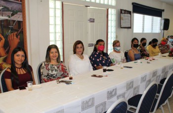 Madres del Centro Regional de Coclé.