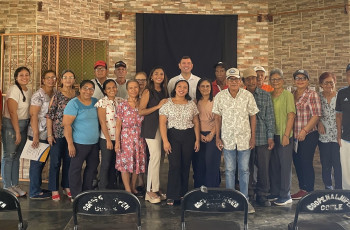Miembros de la Cooperativa Coopenaljupen, R.L., de Penonomé