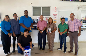 Comité organizador de las novatadas realizan donación 