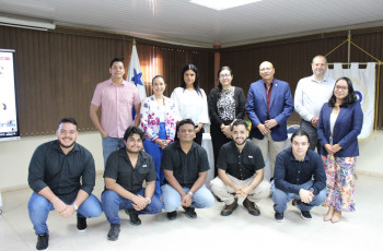 La Primera Promoción en Centros Regionales del Programa de Maestría en Ciencias de la Ingeniería Mecánica (Azuero) contó con la visita del Dr. Alberto Caballero Ruiz, miembro del Laboratorio de Manufactura Aditiva y Digital (MADIT), del Instituto de Ciencias Aplicadas y Tecnología (ICAT), de la Universidad Nacional Autónoma de México. 