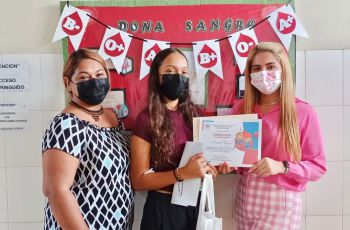 Estudiantes voluntarios realizaron donaciones de sangre en Banco de Sangre del Hospital Aquilino Tejeira en Penonomé.