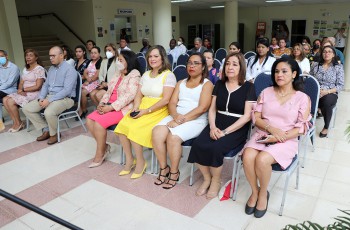 Autoridades presente en el acto de la semana del Talento Humano en la UTP