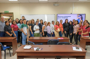 Foto grupal taller imagen.