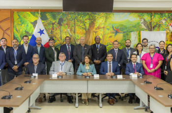 Foto grupal de la actividad.