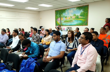 Con la participación de expositoras de la iniciativa Estrategia Nacional de Educación Financiera (ENEF), que lidera la Superintendencia de Bancos de Panamá, se llevó a cabo el 23 de octubre, el Taller: “Finanzas Personales” en la Extensión de la UTP en Tocumen.